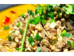 (有利于耳朵健康的食物共享)十<span class=